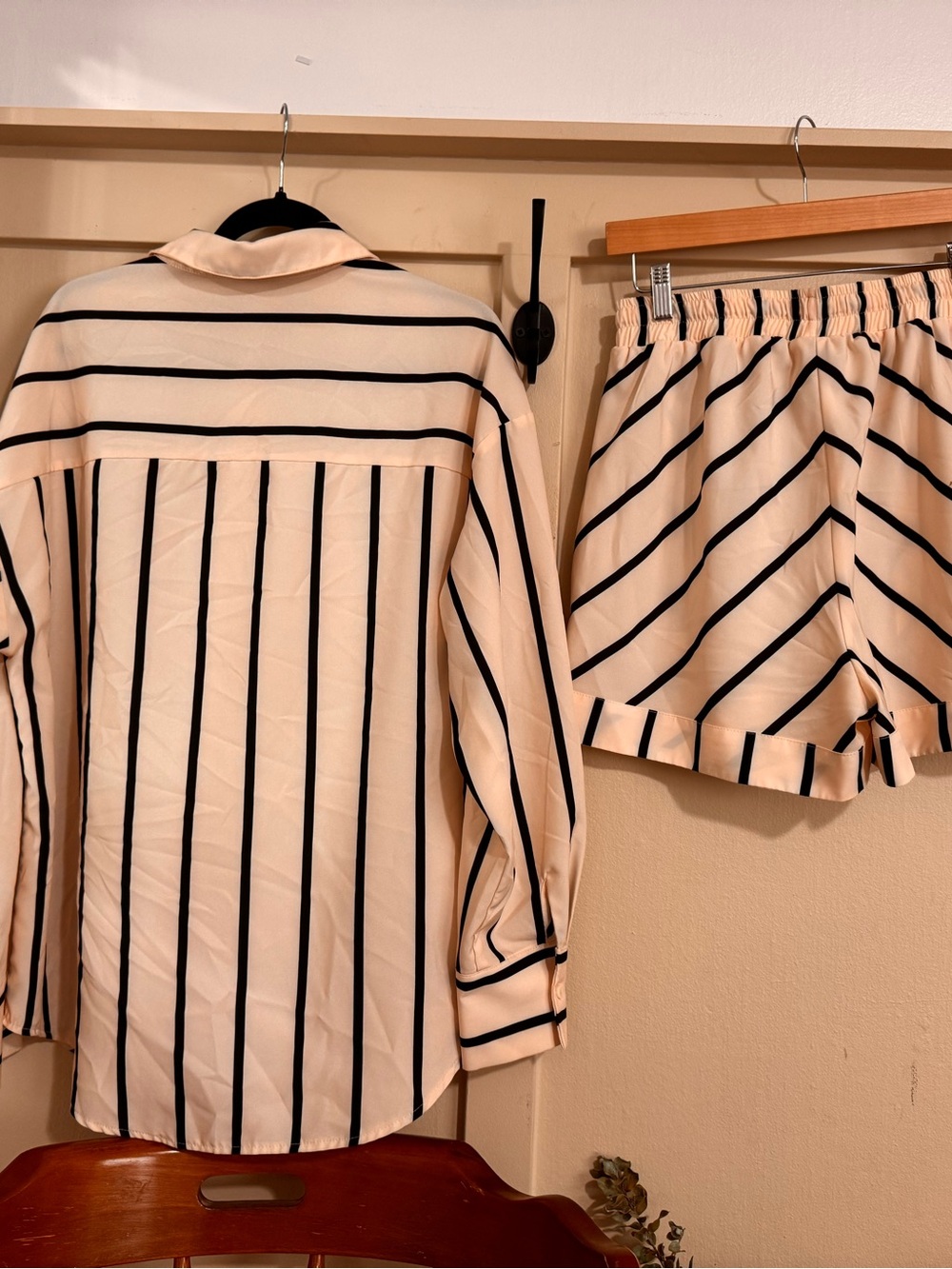Amazon Cream and Black Striped Ruffle-Trim Blouse & Short Set - Picture 4 of 7